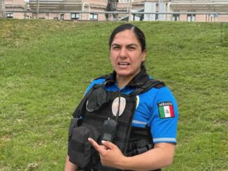 Agente del Grupo Beta reaccionó a tiempo para salvar a ciudadana a punto de colapsar por sobredosis